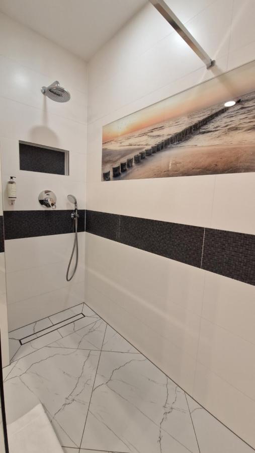 Astra Apartament Porta Mare Dziwnowek Ngoại thất bức ảnh
